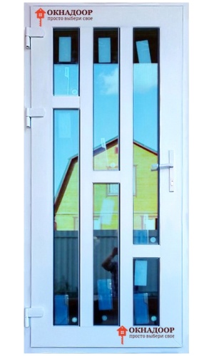 Входная ПВХ дверь Стэп (белая).