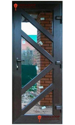 Входная ПВХ дверь "Гиза" – современная и стильная дверь с отличной тепло- и шумоизоляцией.